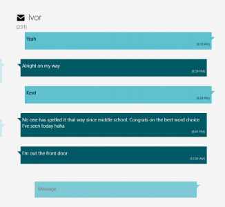 When zoomed in, a single message thread gets priority so that the user can see the conversation's history and respond accordingly.